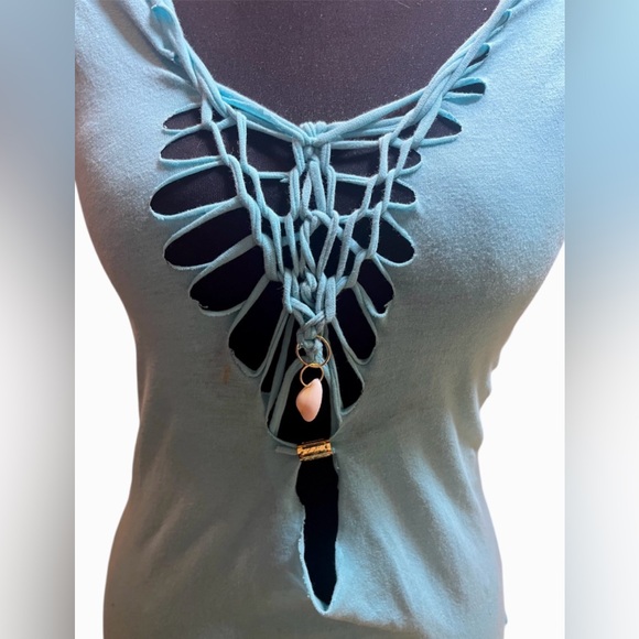 SHREDDED TEE by NEVA - Picture 4 of 7